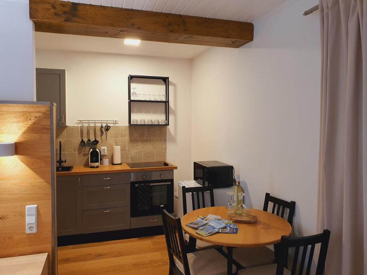 Tiny Kozma Apartment Bodensdorf Exteriör bild